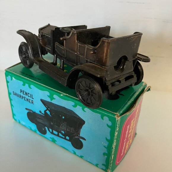 Lot of 6 VTG Miniature Car Steam Boat Train Die Cast Metal Pencil Sharpeners - Picture 2 of 16